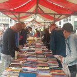 Boekenmarkt 8 augustus 2021 op de Markt in het Bossche centrum